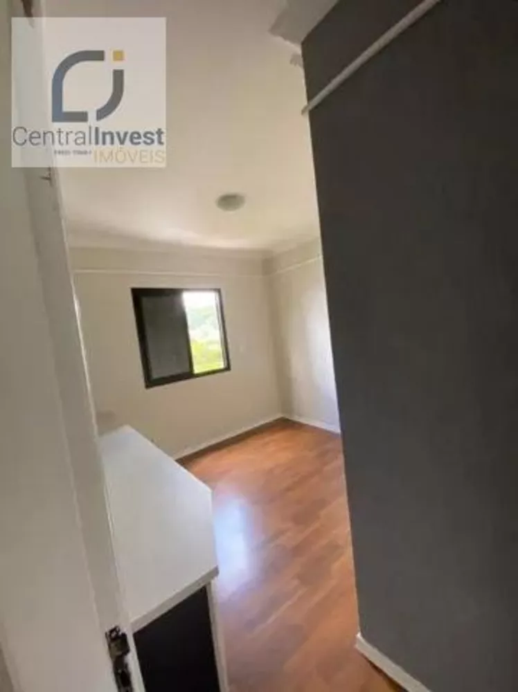 Apartamento à venda com 3 quartos, 110m² - Foto 19