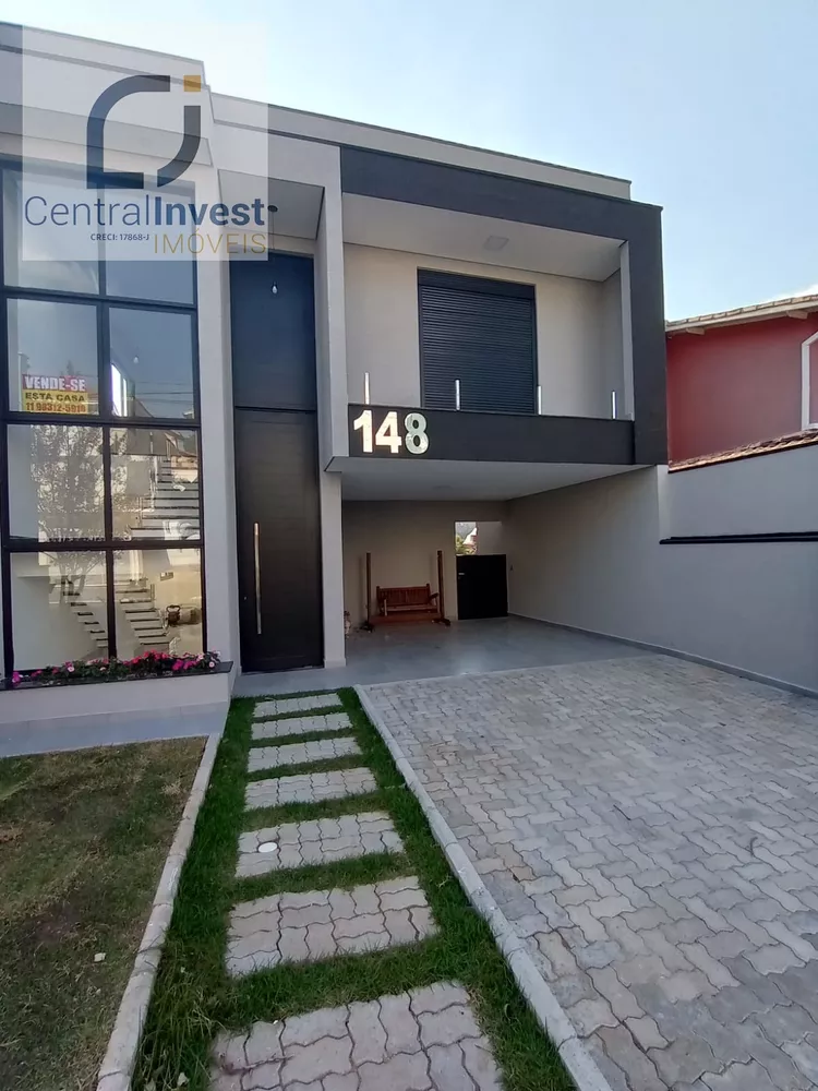 Sobrado à venda com 3 quartos, 256m² - Foto 2