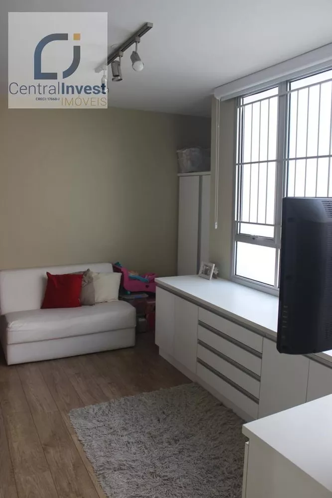 Apartamento, 3 quartos, 160 m² - Foto 3