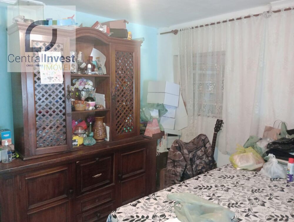 Casa, 4 quartos, 220 m² - Foto 1