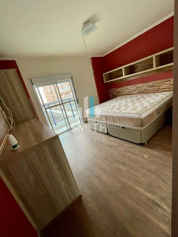 Apartamento à venda com 3 quartos, 170m² - Foto 4