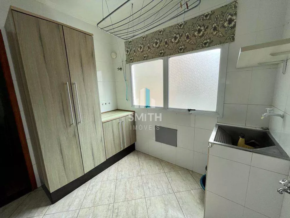 Apartamento à venda com 3 quartos, 170m² - Foto 6