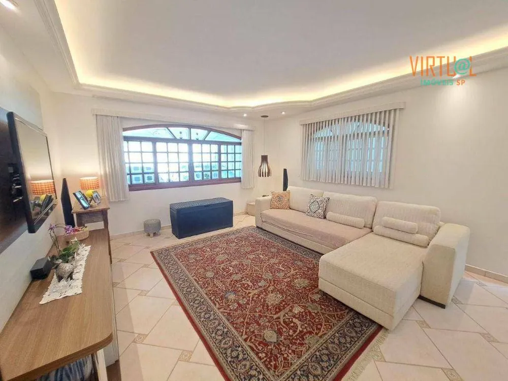 Sobrado, 3 quartos, 231 m² - Foto 2