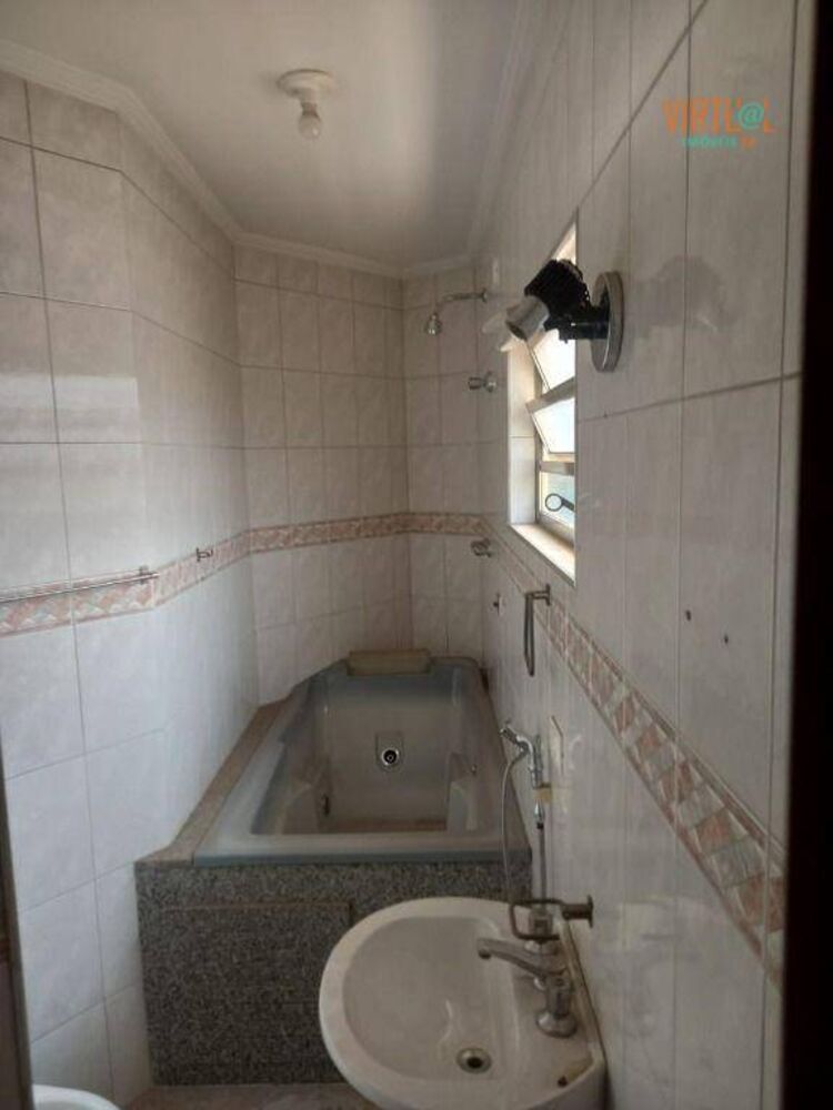 Casa, 3 quartos, 259 m² - Foto 10