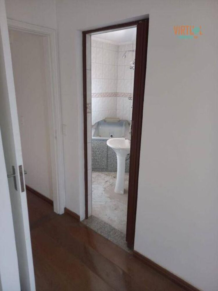 Casa, 3 quartos, 259 m² - Foto 12