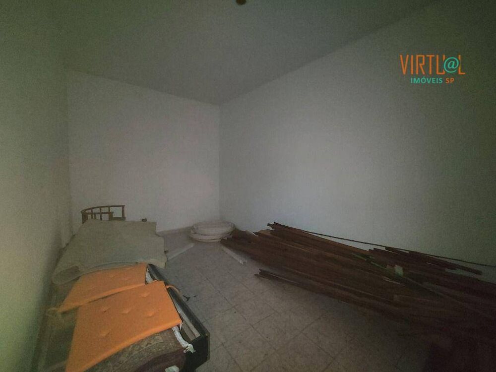 Casa, 3 quartos, 217 m² - Foto 2