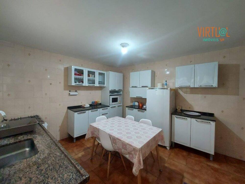 Sobrado, 3 quartos, 183 m² - Foto 1