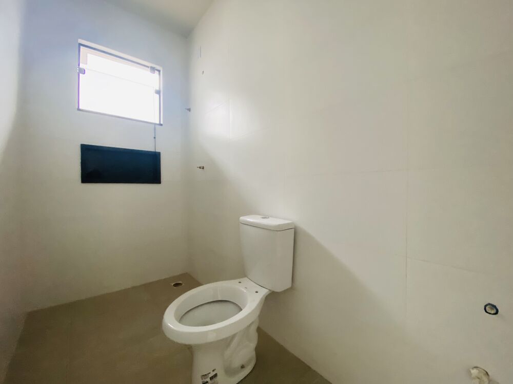 Casa à venda com 2 quartos, 49m² - Foto 3