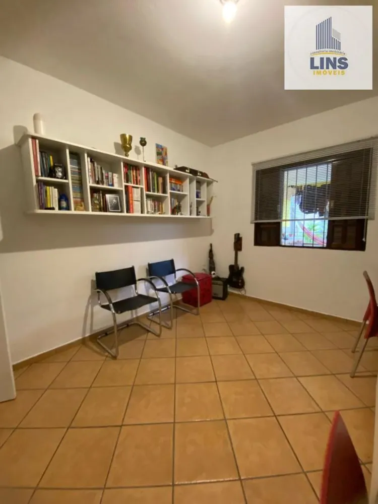 Sobrado, 4 quartos, 236 m² - Foto 1