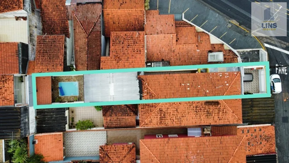 Casa, 3 quartos, 240 m² - Foto 1