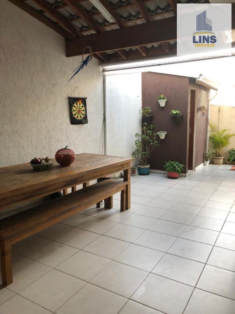 Casa à venda com 2 quartos, 104m² - Foto 5