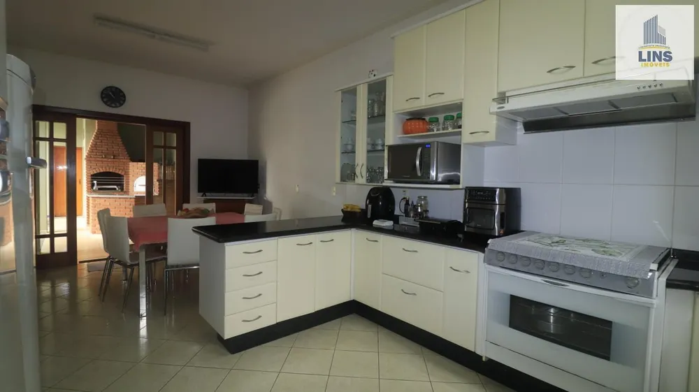 Casa, 411 m² - Foto 3