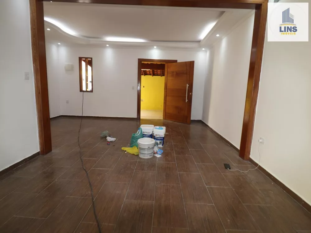 Casa para alugar com 3 quartos, 167m² - Foto 3