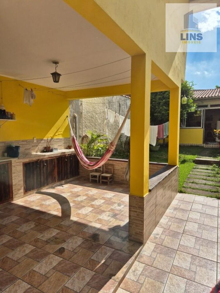 Sobrado à venda com 4 quartos, 236m² - Foto 4