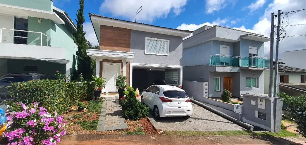 Casa de Condomínio à venda com 3 quartos, 270m² - Foto 2