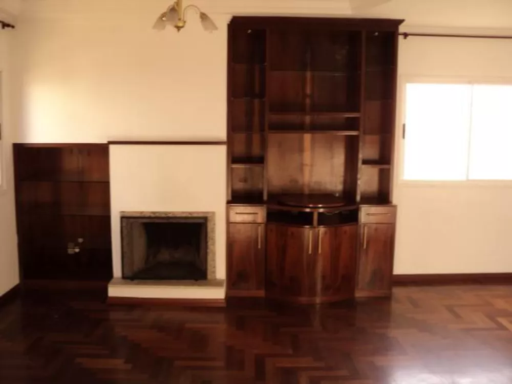 Casa de Condomínio à venda com 3 quartos, 128m² - Foto 2