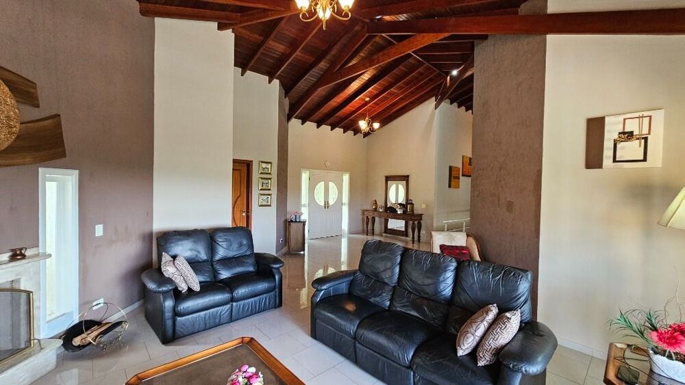 Casa de Condomínio, 4 quartos - Foto 1