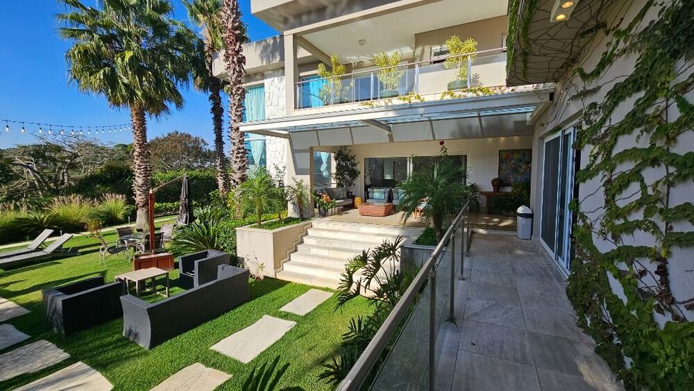 Casa de Condomínio à venda com 5 quartos, 1300m² - Foto 2