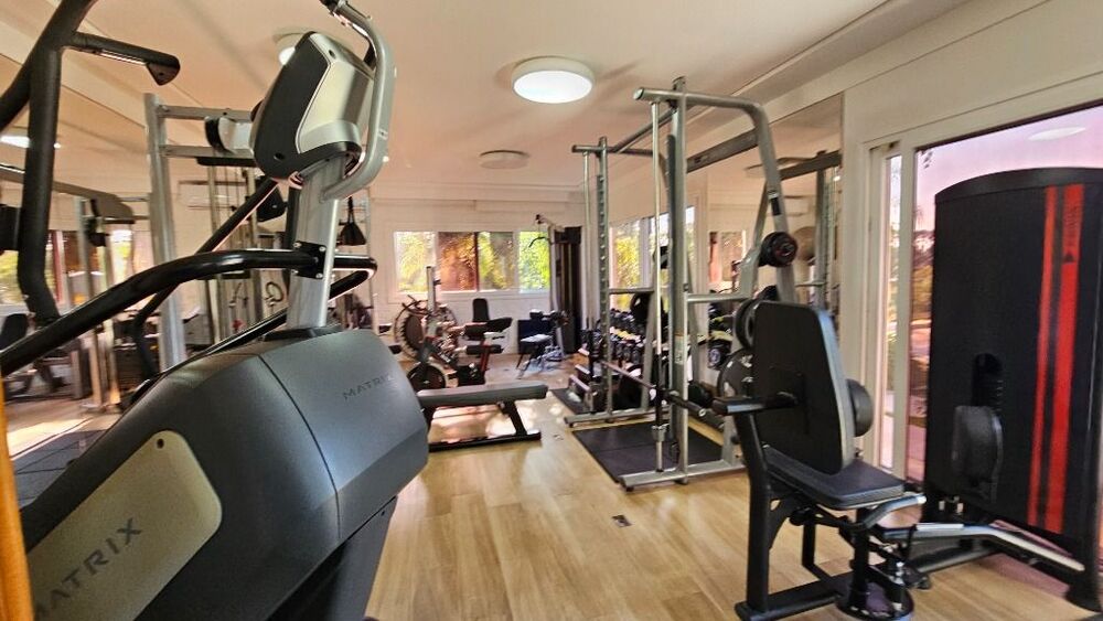 Casa de Condomínio à venda com 5 quartos, 1300m² - Foto 4