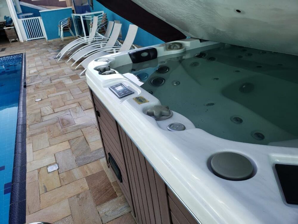 Casa de Condomínio à venda com 4 quartos, 350m² - Foto 3