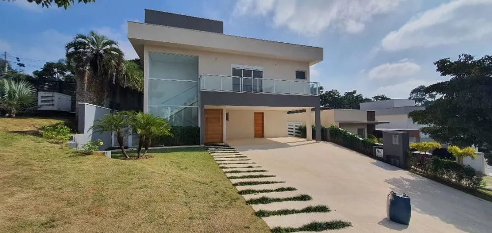 Casa de Condomínio à venda com 4 quartos, 389m² - Foto 4