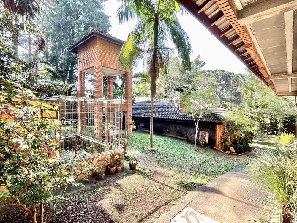 Casa de Condomínio à venda e aluguel com 5 quartos, 923m² - Foto 4