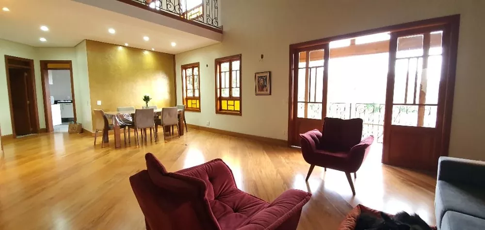 Casa de Condomínio à venda com 5 quartos, 400m² - Foto 4