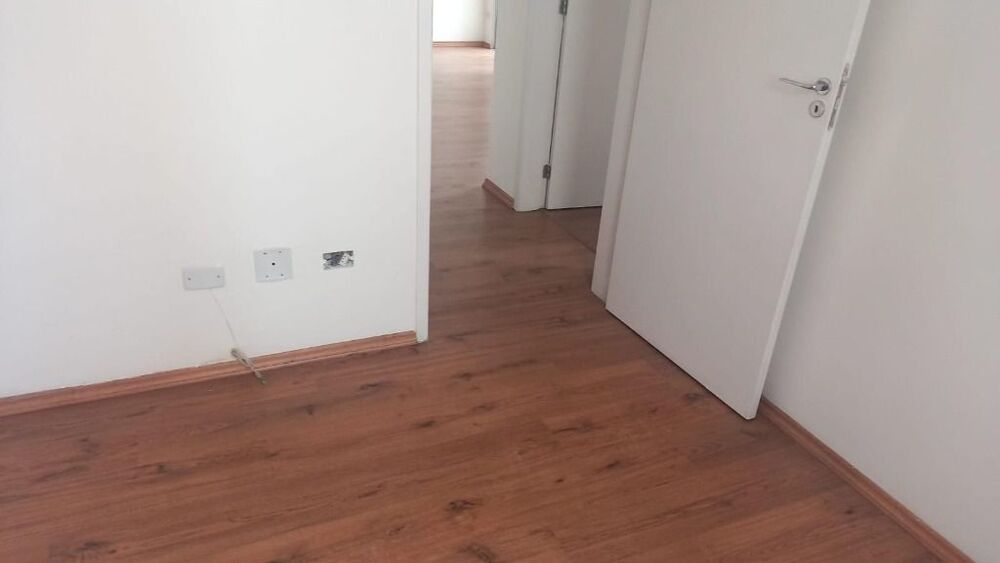 Apartamento à venda com 2 quartos, 70m² - Foto 3