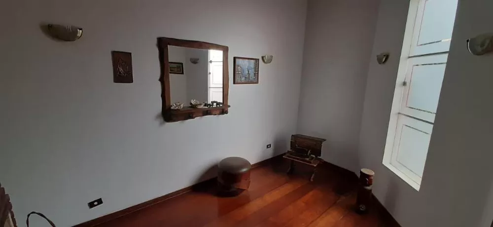 Casa de Condomínio à venda com 4 quartos, 352m² - Foto 4