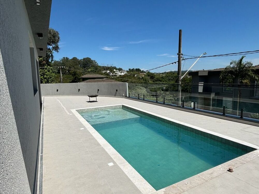 Casa de Condomínio à venda com 3 quartos, 350m² - Foto 2