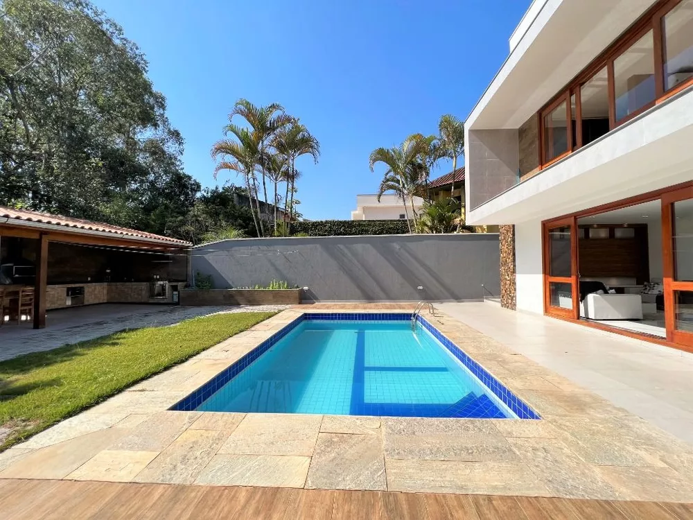 Casa de Condomínio à venda com 4 quartos, 496m² - Foto 2