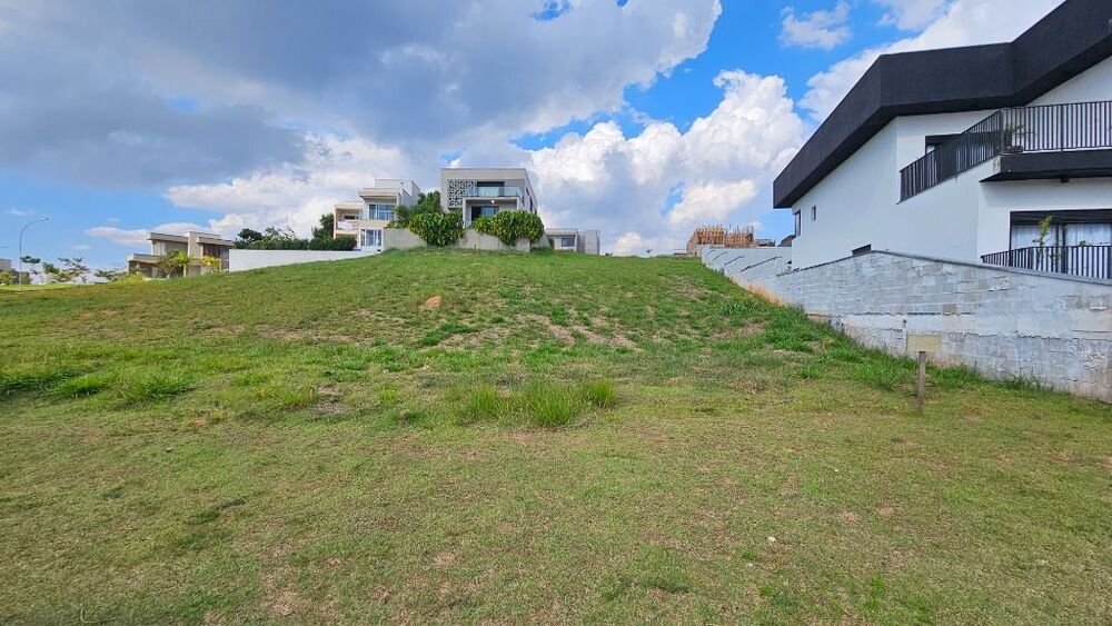 Loteamento e Condomínio, 613 m² - Foto 1