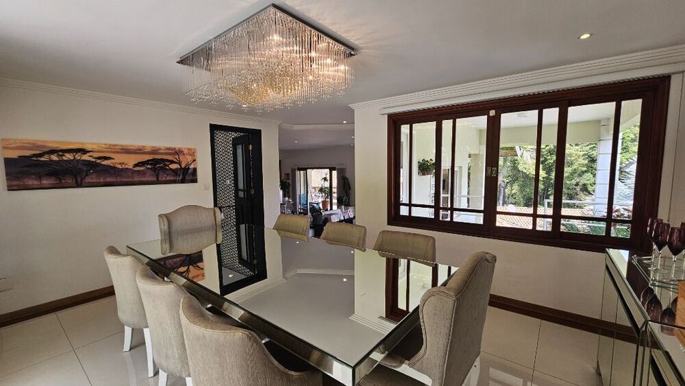 Casa de Condomínio, 4 quartos - Foto 1