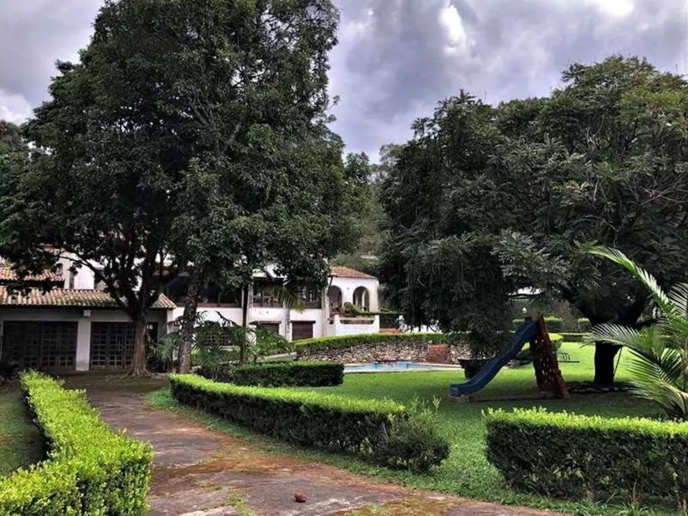 Casa de Condomínio à venda com 4 quartos, 800m² - Foto 4