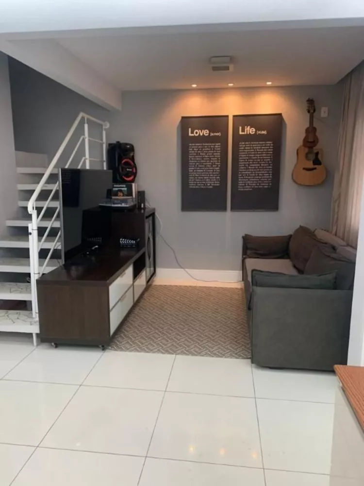 Casa de Condomínio à venda com 3 quartos, 120m² - Foto 2