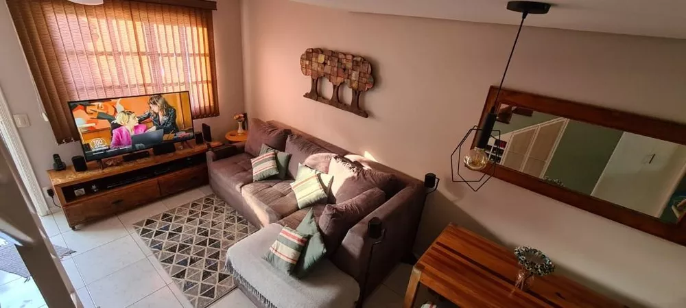 Casa de Condomínio à venda com 2 quartos, 70m² - Foto 2