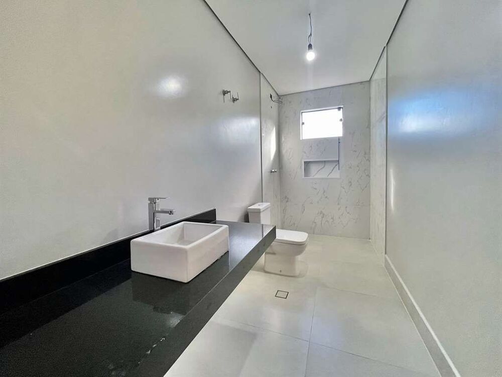 Casa de Condomínio à venda com 4 quartos, 400m² - Foto 5
