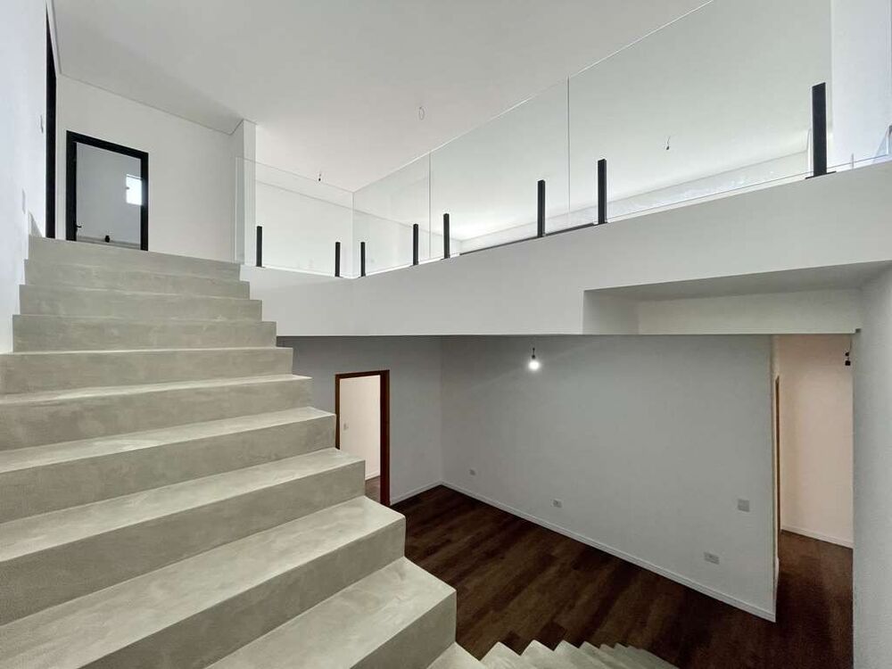 Casa de Condomínio à venda com 4 quartos, 400m² - Foto 1