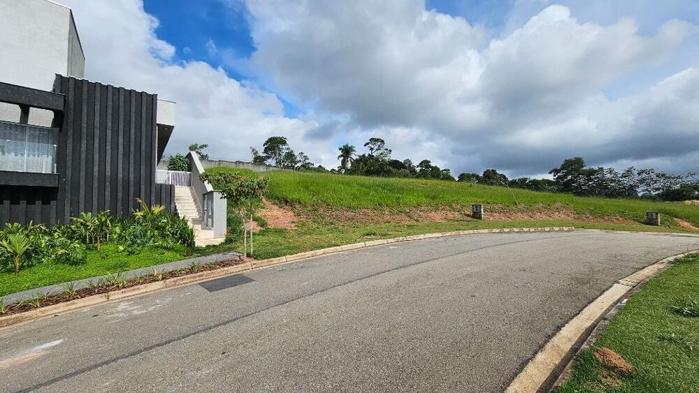 Loteamento e Condomínio, 629 m² - Foto 1