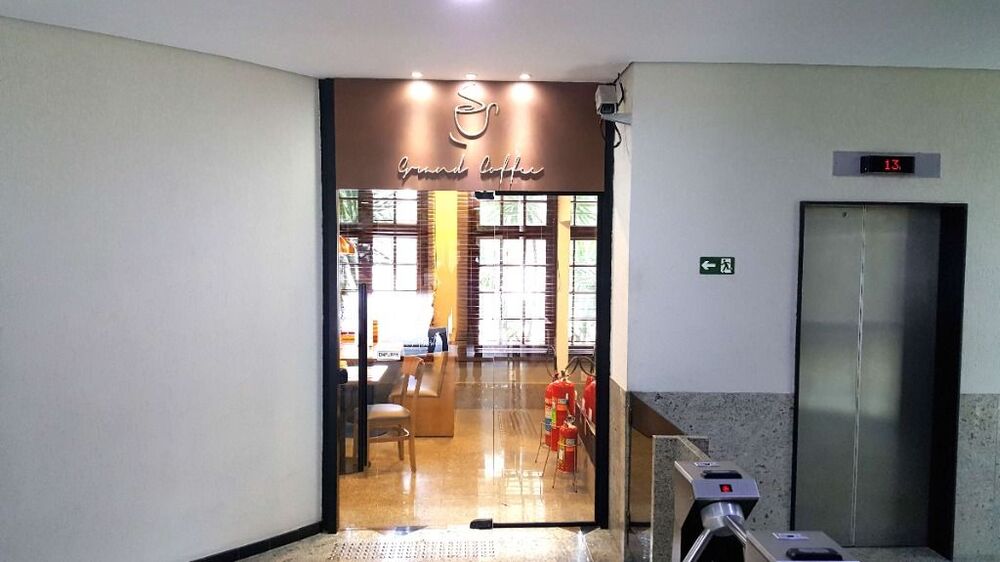 Sala-Conjunto, 375 m² - Foto 1