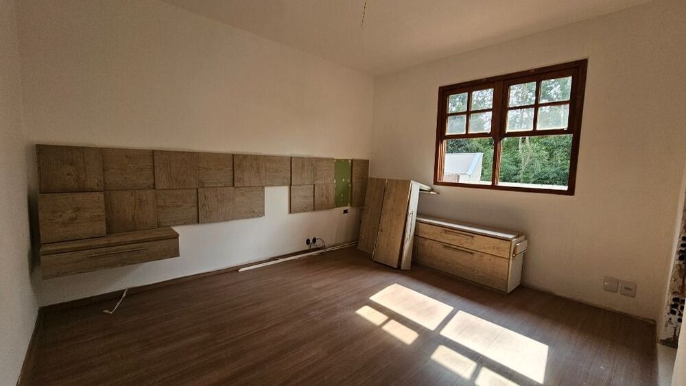 Casa de Condomínio à venda com 4 quartos, 270m² - Foto 13