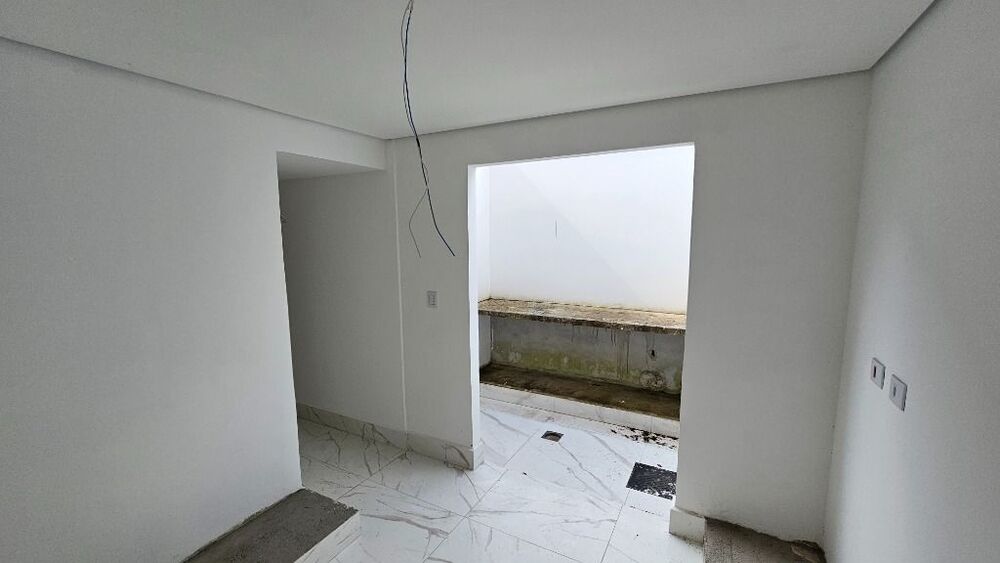 Casa de Condomínio à venda com 4 quartos, 270m² - Foto 6
