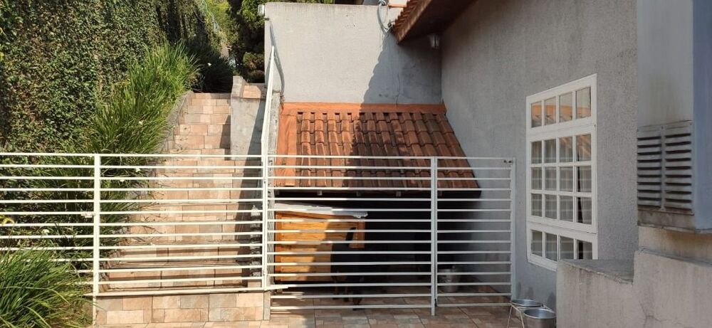 Casa de Condomínio à venda com 4 quartos, 254m² - Foto 4