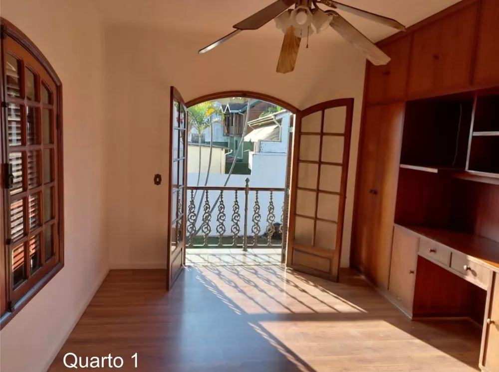 Casa de Condomínio à venda com 3 quartos, 560m² - Foto 4