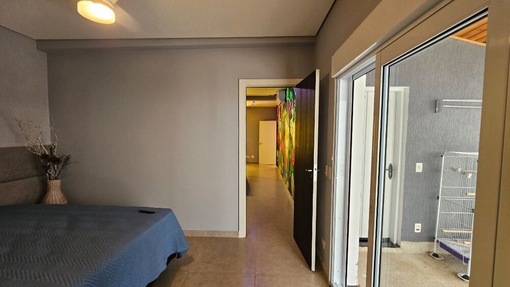Casa de Condomínio à venda e aluguel com 5 quartos, 623m² - Foto 1