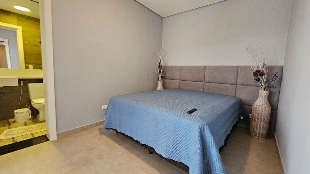 Casa de Condomínio à venda e aluguel com 5 quartos, 623m² - Foto 2