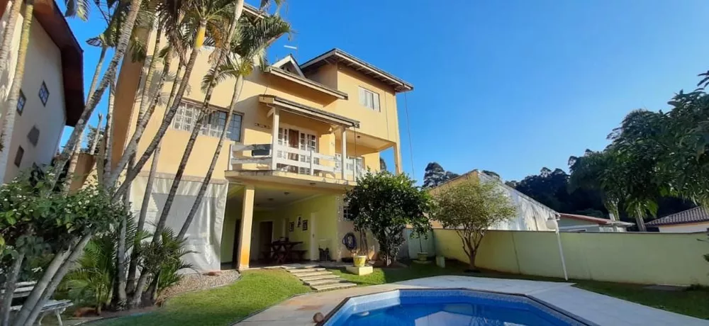 Casa de Condomínio à venda com 4 quartos, 361m² - Foto 1