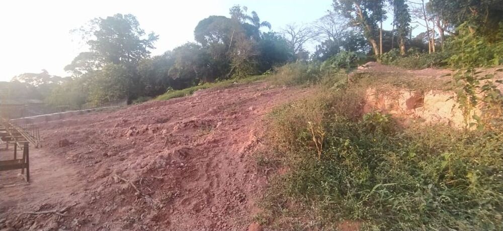 Loteamento e Condomínio, 970 m² - Foto 2