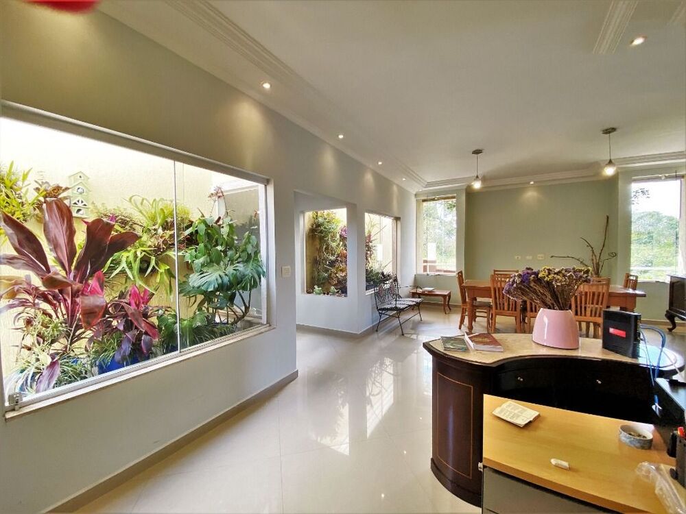 Casa, 5 quartos, 445 m² - Foto 1
