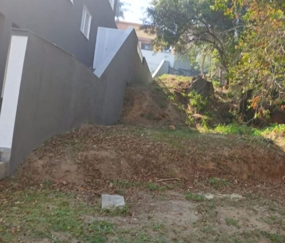 Loteamento e Condomínio, 621 m² - Foto 1